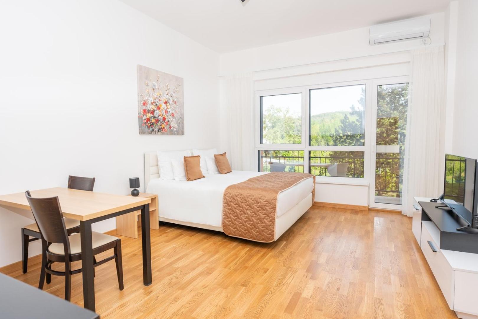 Fruske Residences Vrdnik Zimmer foto
