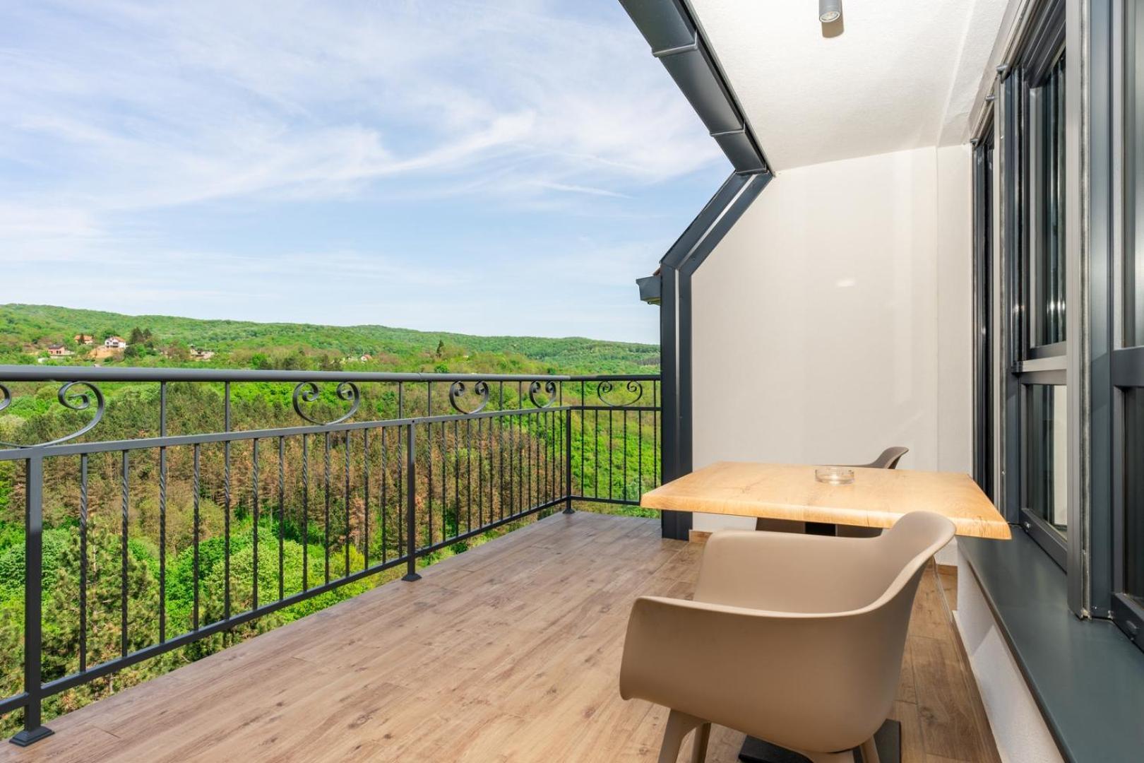 Fruske Residences Vrdnik Zimmer foto